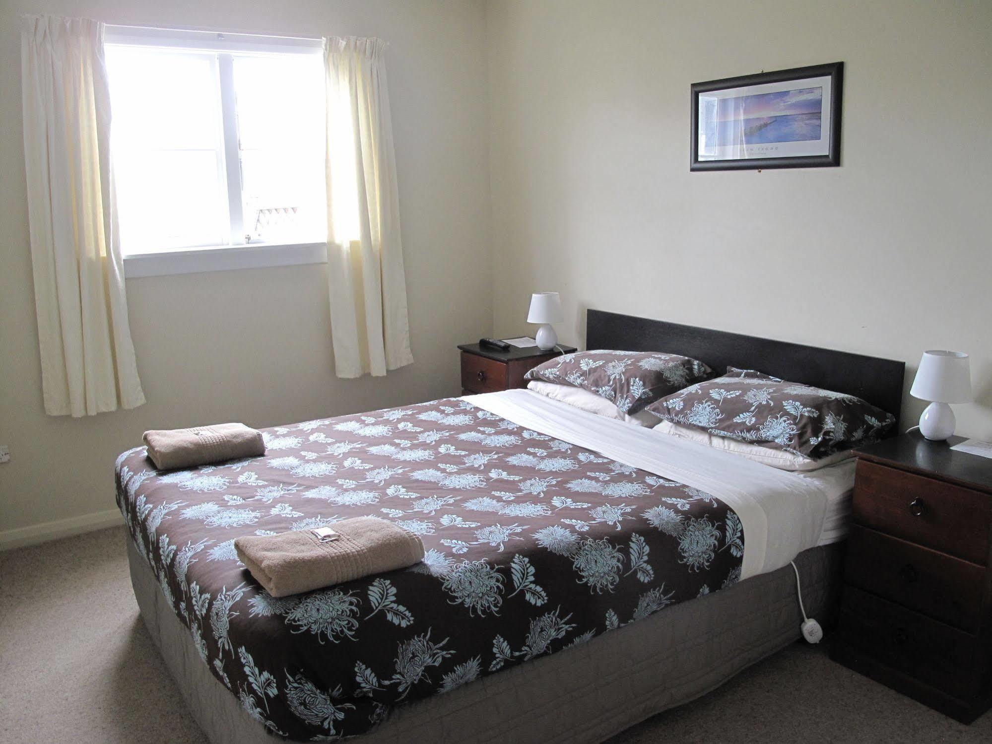 A Pousada Dorset House Backpackers Christchurch Exterior foto