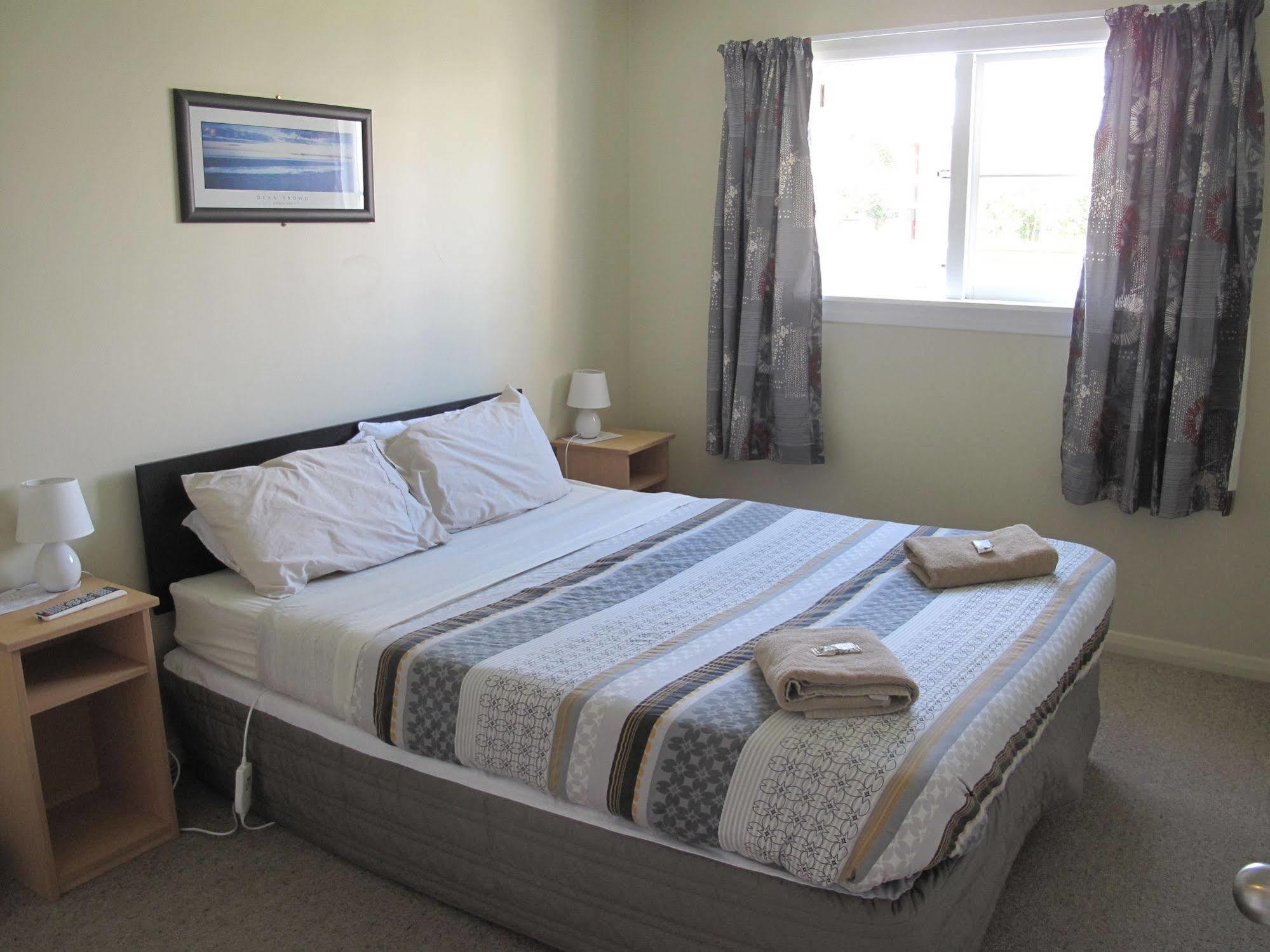 A Pousada Dorset House Backpackers Christchurch Exterior foto