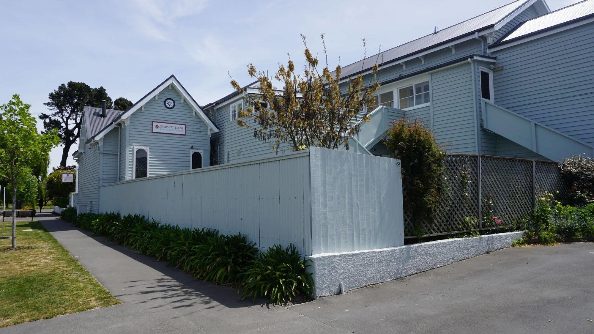 A Pousada Dorset House Backpackers Christchurch Exterior foto