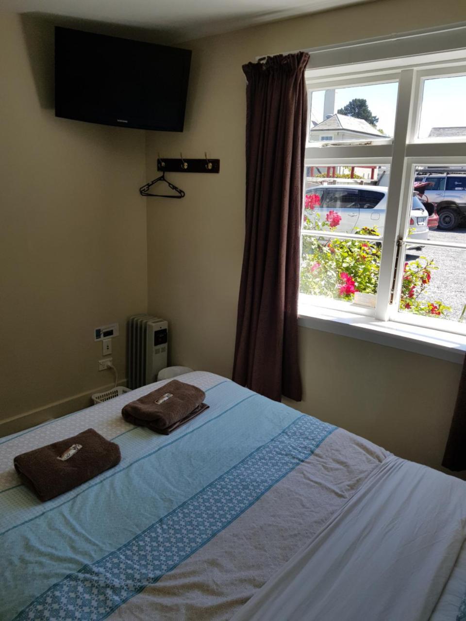 A Pousada Dorset House Backpackers Christchurch Exterior foto
